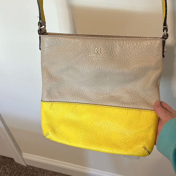 Kate Spade Women’s Crossbody Color Block Pebble Grain Bag / Tan and Yellow-Gold - Picture 1 of 15